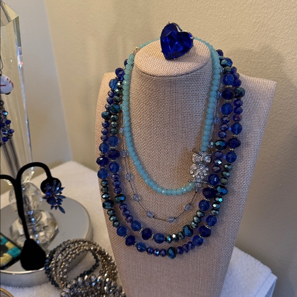 Come dig with me.  Unlisted gorgeousness in every price range. - Picture 8 of 17